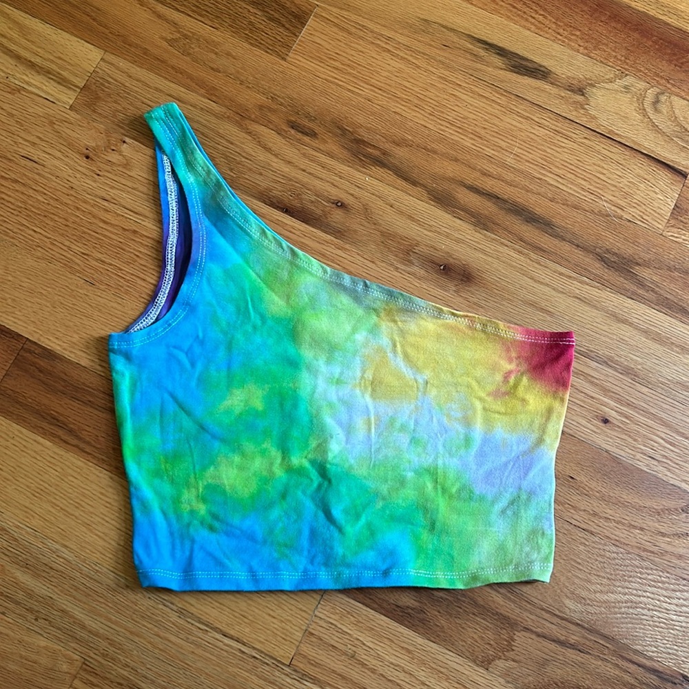 A-LAB one shoulder crop top